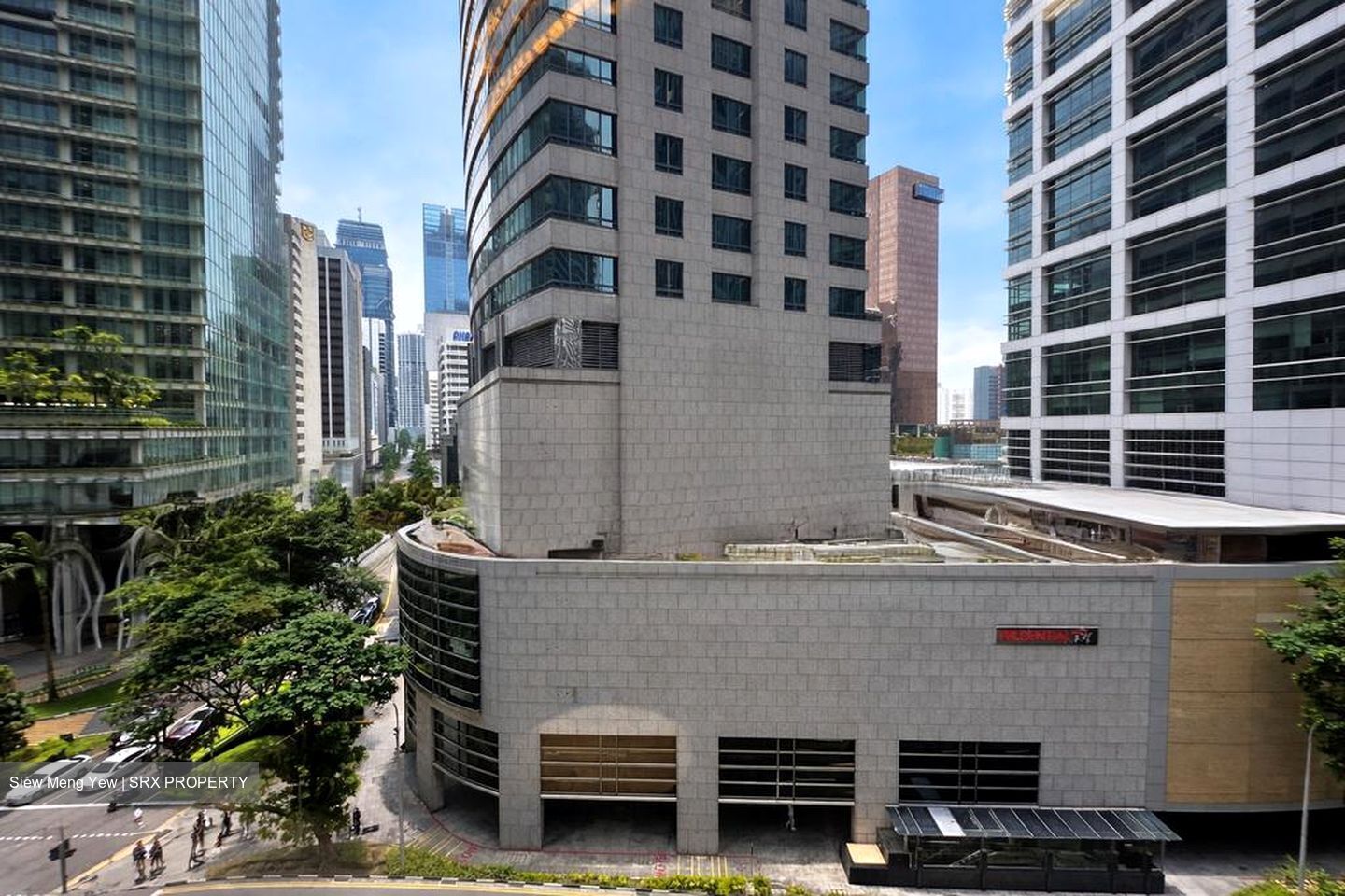 PLUS (D1), Office #517923841